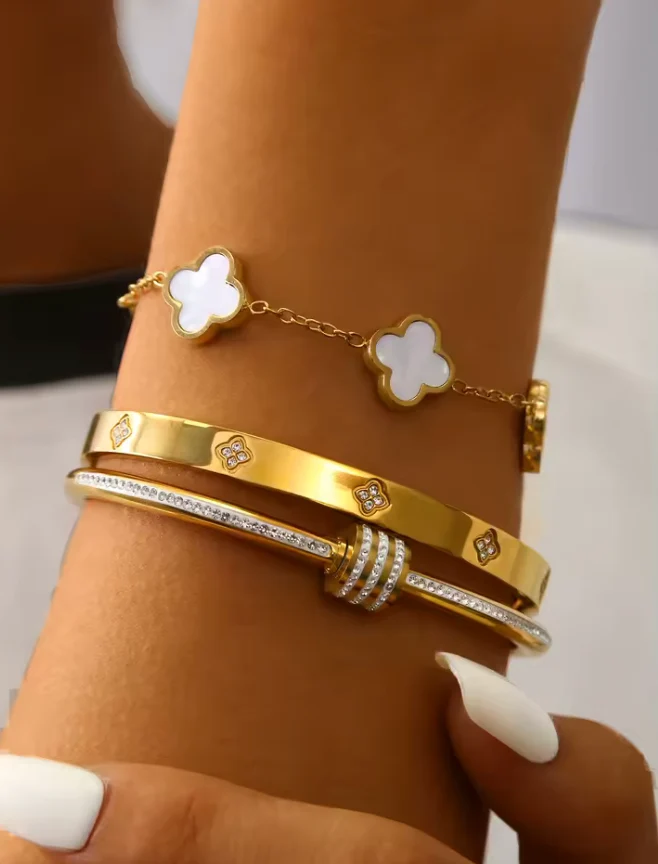 four-leaf clover lucky bracelet – Gold