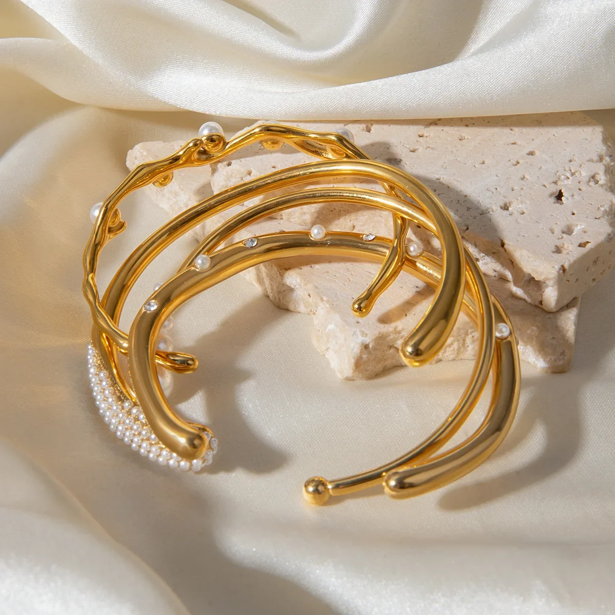 Alice Bangles – Bracelets - Image 5