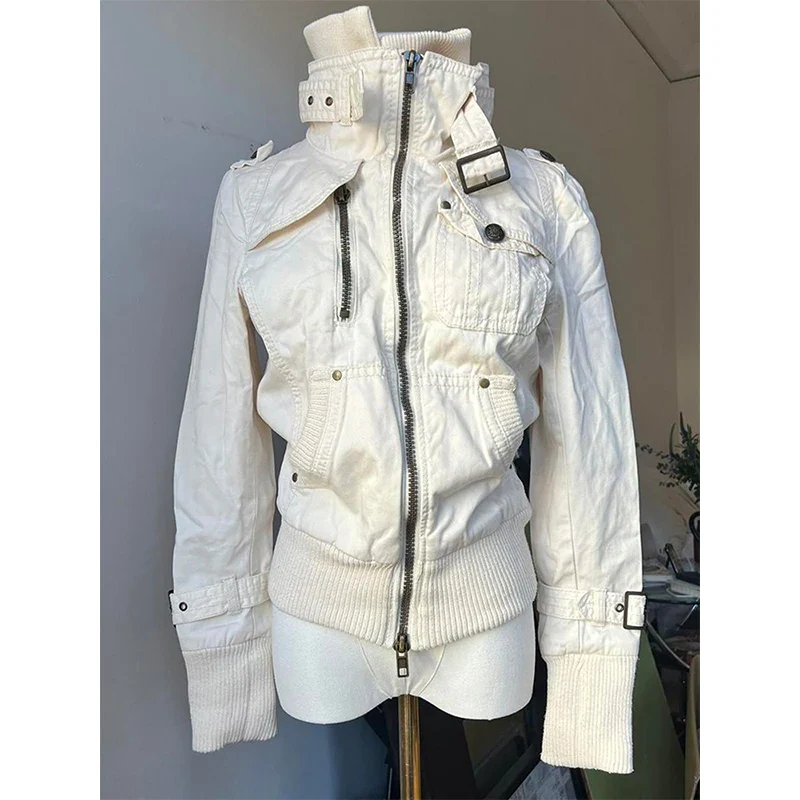 Retro White Winter Jacket - Image 6
