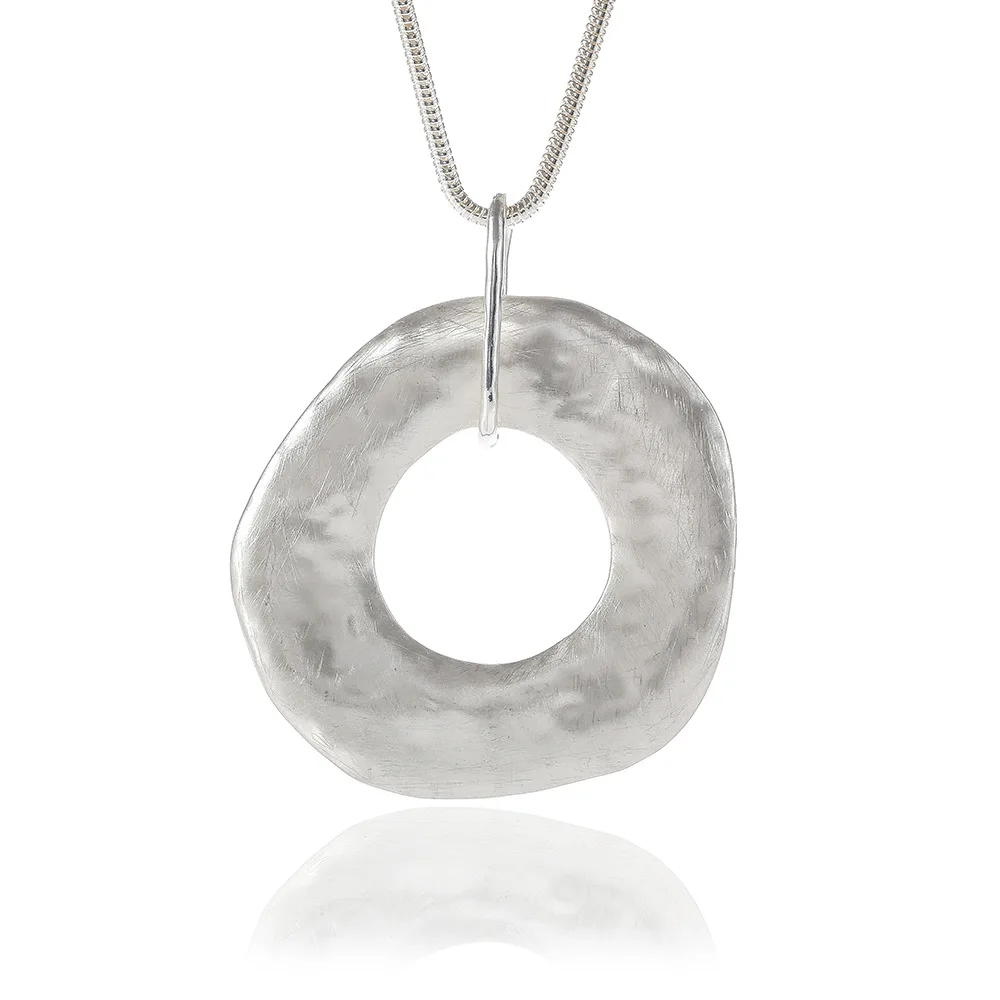 Orelia Pendant – Necklaces - Image 3