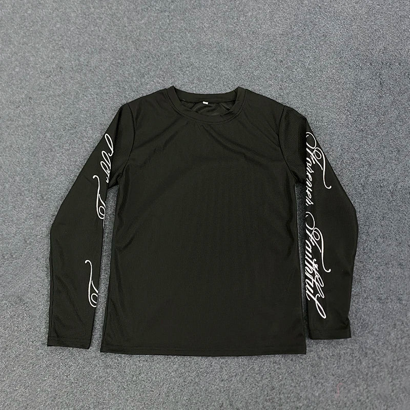 Lettered Print Long Sleeve Top – Black & White - Image 4