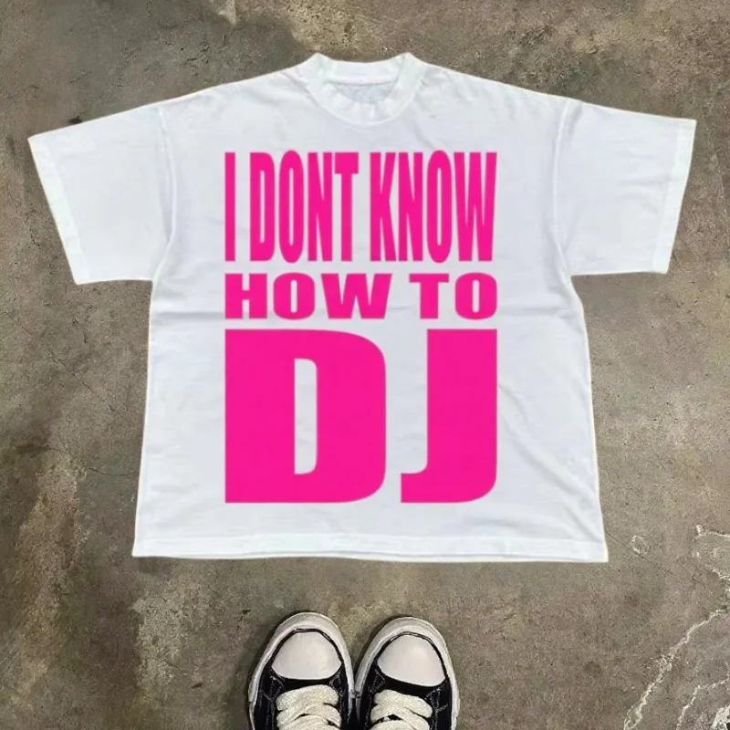 I DON'T KNOW HOW TO DJ – Black T-Shirt - Image 3
