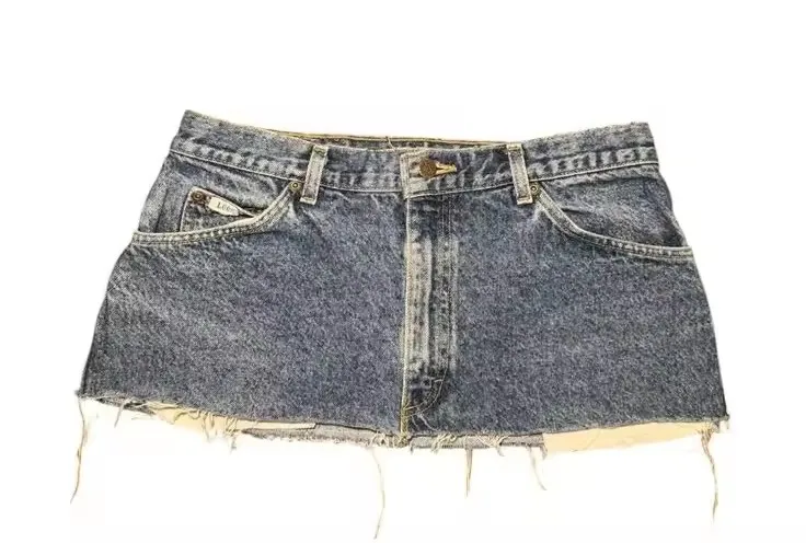 Red Applique Print Denim Skirt - Image 4