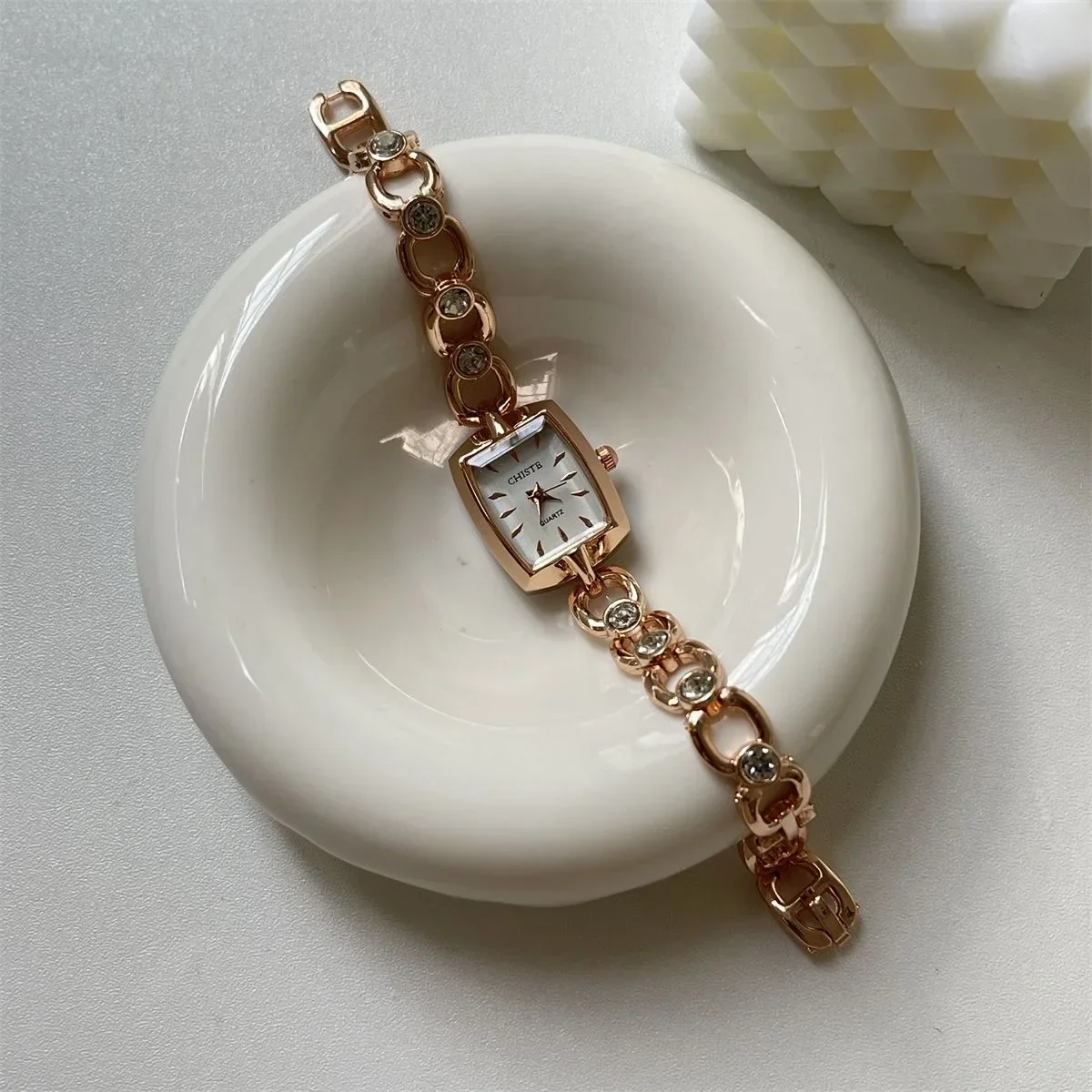 Quartz Diamond Wristwatch – Watches - Image 6