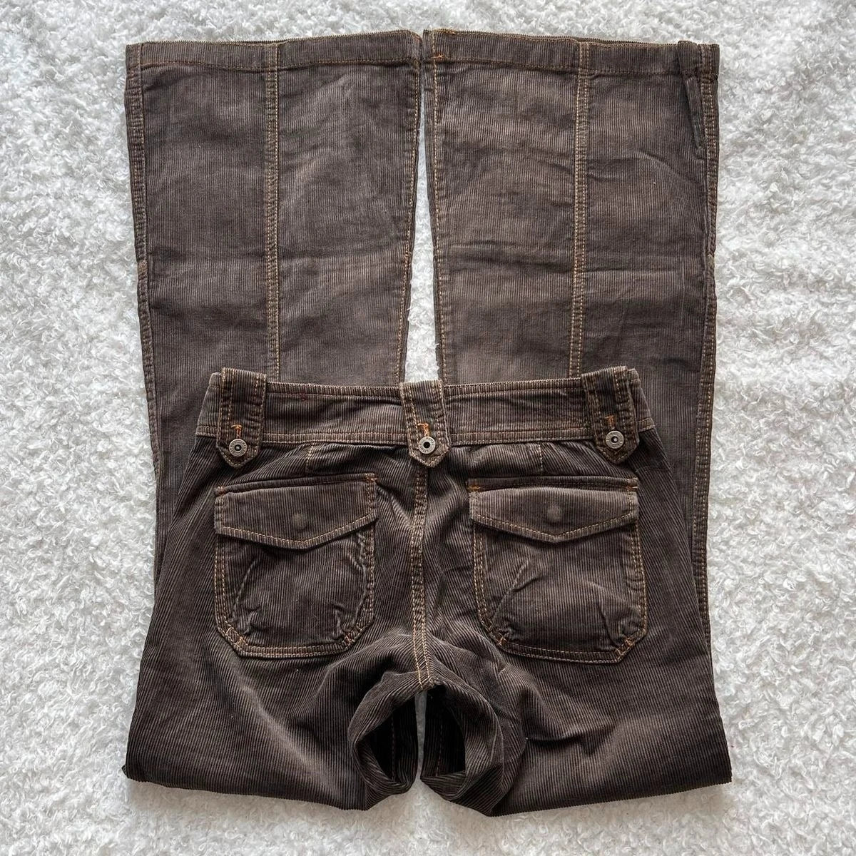 Y2K Brown Flared Jeans - Image 2