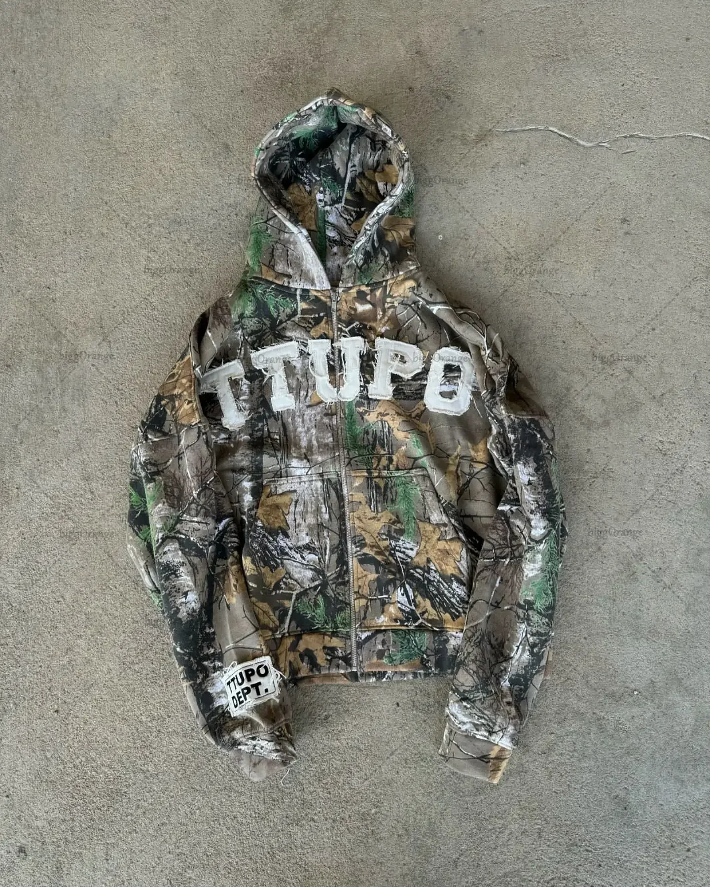 85 Hoodie – Black Hoodies & Sweatshirts - Image 9